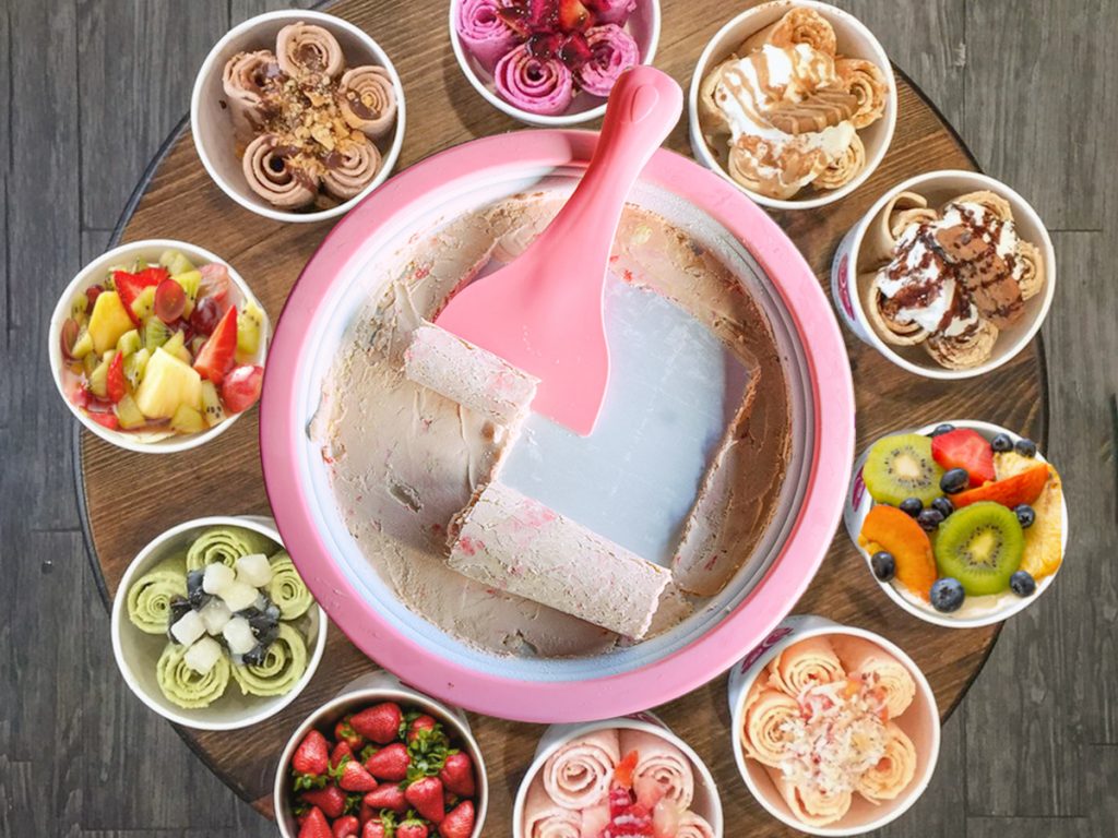 ice cream roll la glace rouleau , machine française – Gris actualité machine  à glace
